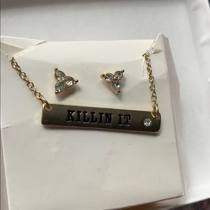 good necklace and earring set